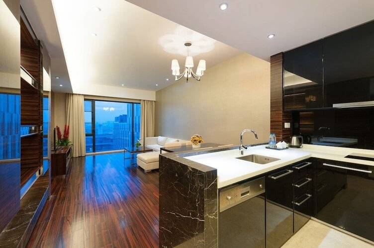 Yicheng Pazhou Poly World Trade Centre Apartment