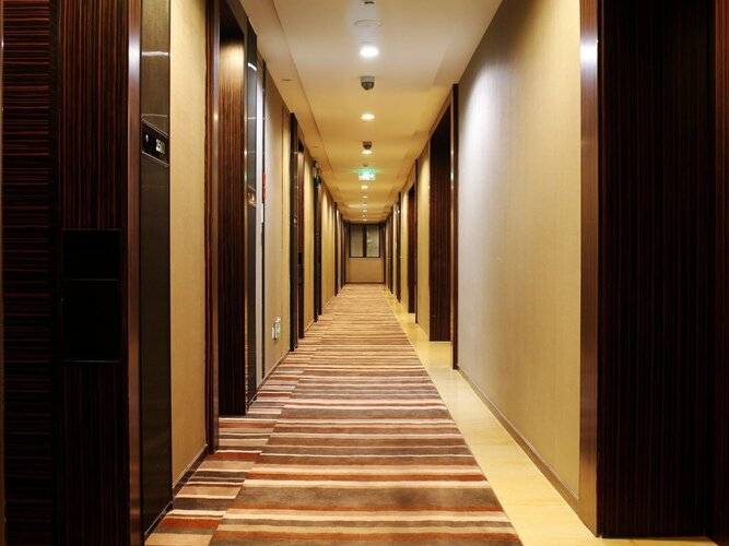 Yicheng Pazhou Poly World Trade Centre Apartment