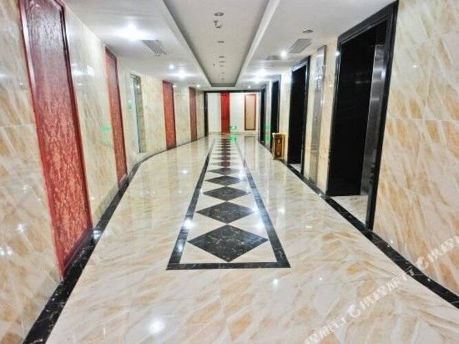 Yoyo International Apartment