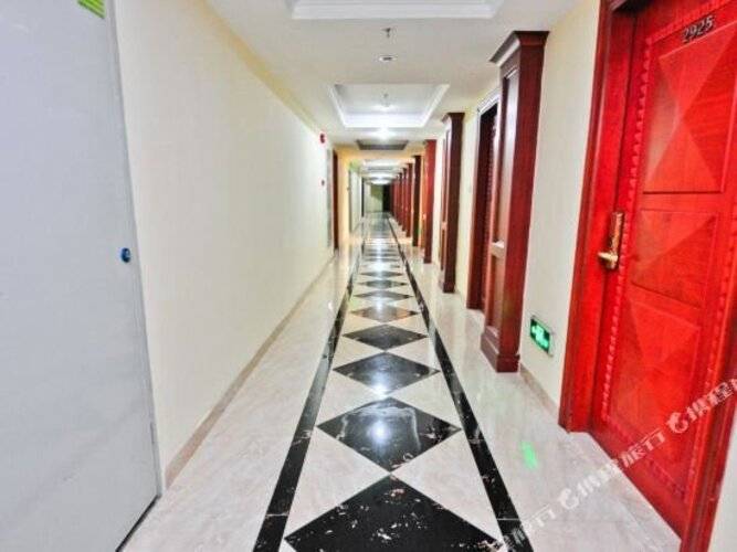 Yoyo International Apartment