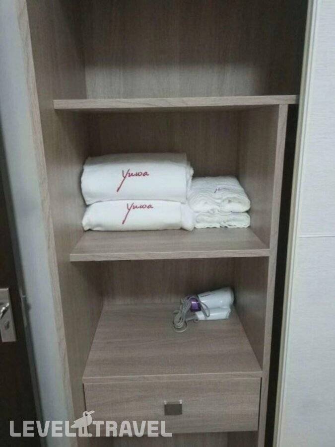 Изображение отеля 8