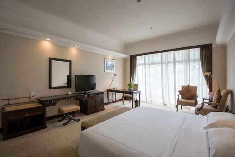 Guangzhou Phoenix City Hotel
