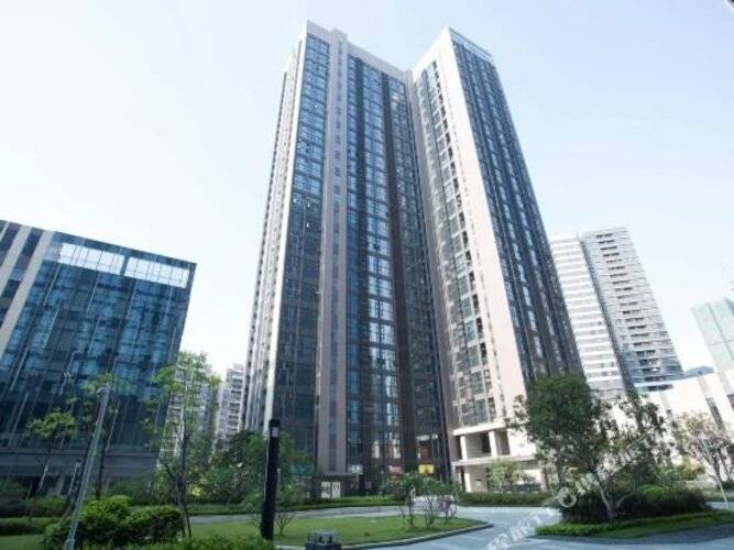 Ihouse Executive Apartment