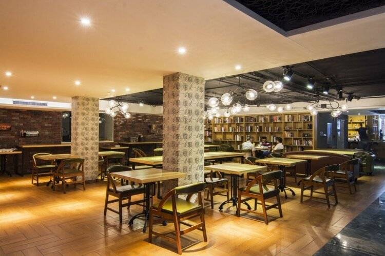 James Joyce Coffetel Guangzhou Railway Station Sanyuanli Metro Station