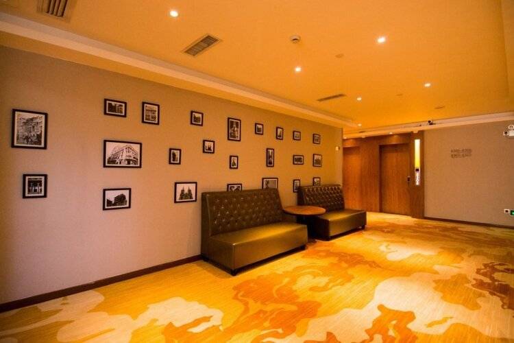 James Joyce Coffetel Guangzhou Railway Station Sanyuanli Metro Station