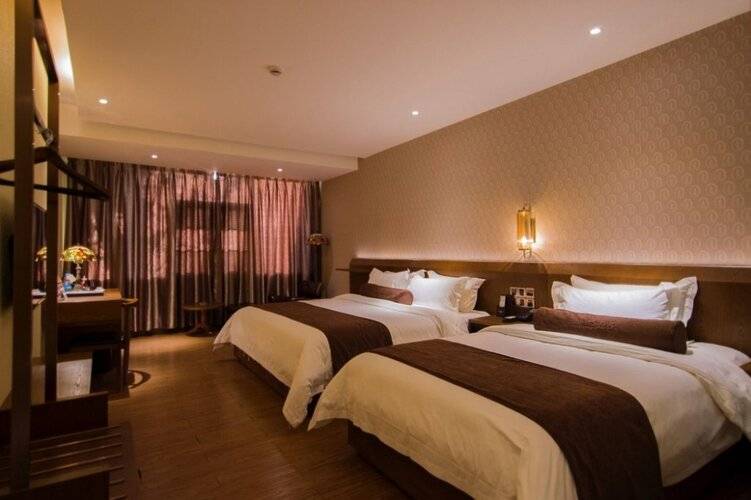 James Joyce Coffetel Guangzhou Railway Station Sanyuanli Metro Station