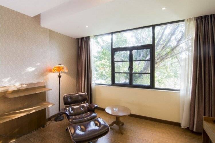 James Joyce Coffetel Guangzhou Railway Station Sanyuanli Metro Station