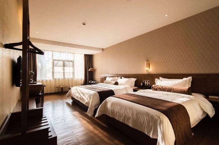 James Joyce Coffetel Guangzhou Railway Station Sanyuanli Metro Station