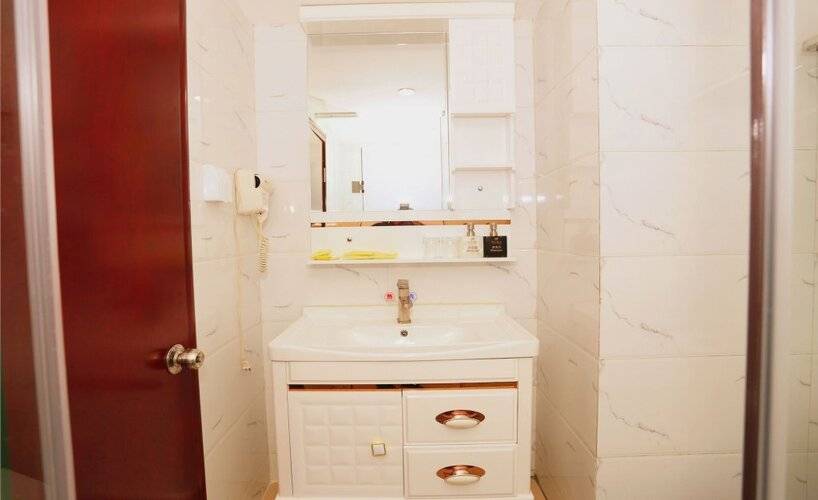 Junshan Hotel