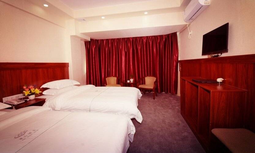 Junshan Hotel