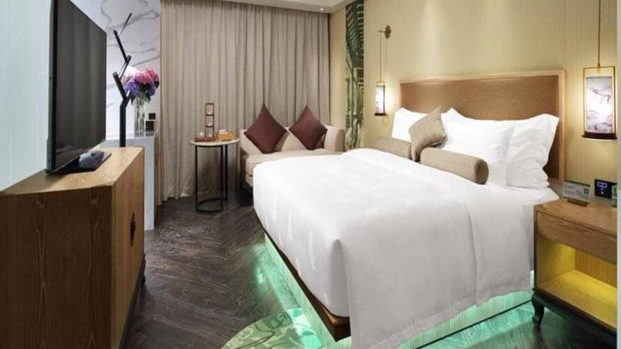 Ln Hotel Five