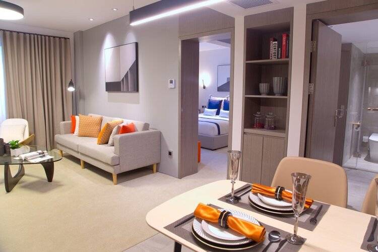 Ln Residence