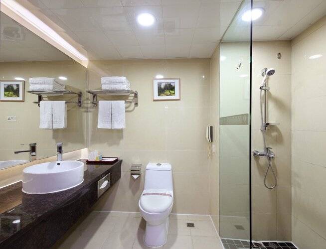 New World Hotel