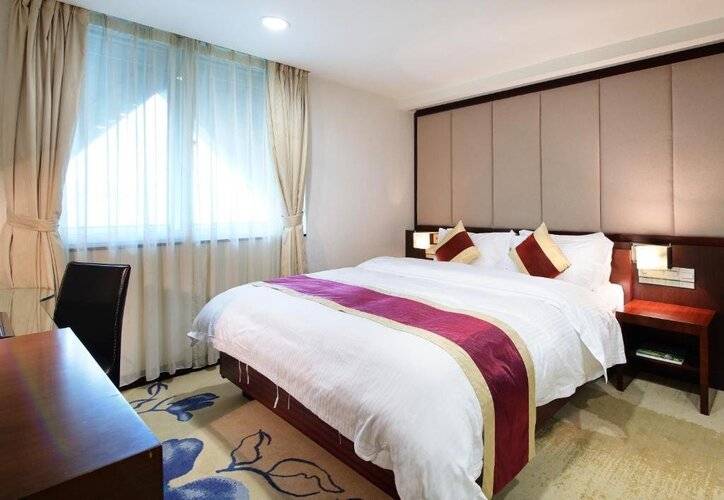 New World Hotel