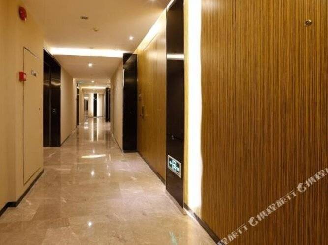 Pengman International Apartment Hotel