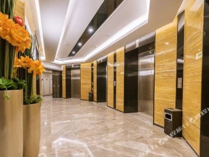 Pengman International Apartment Hotel