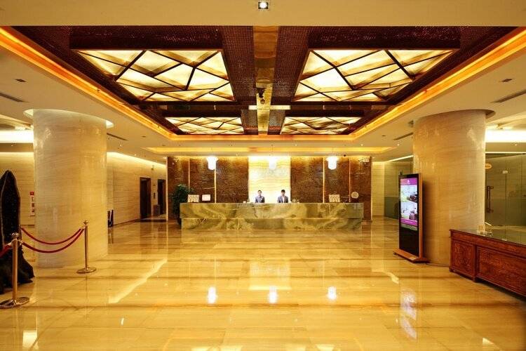 Clayton Hotel