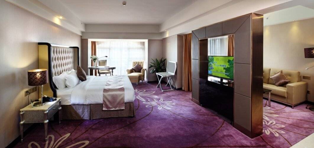 Clayton Hotel