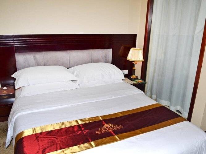 Guangdong Osotto Recreation Hotel