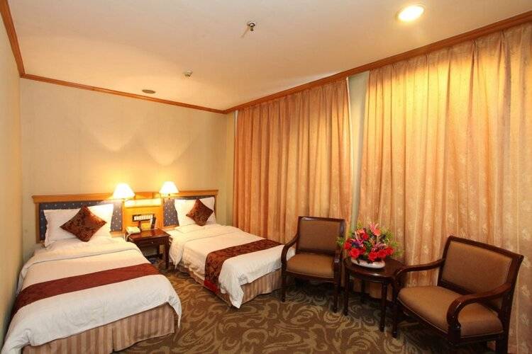 Xinhua Hotel