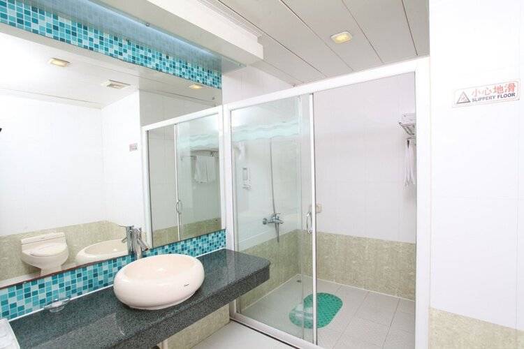 Xinhua Hotel