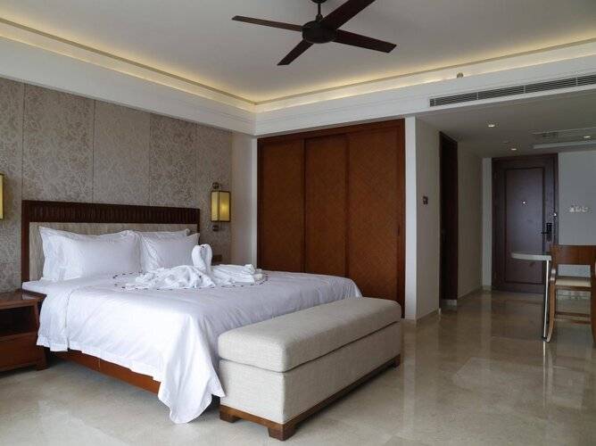 Seacube Resort