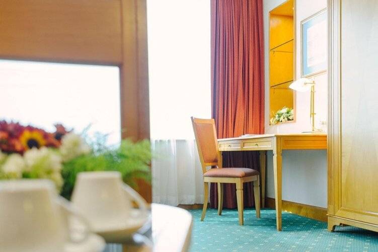 Best Western Plus Hotel - Hong Kong