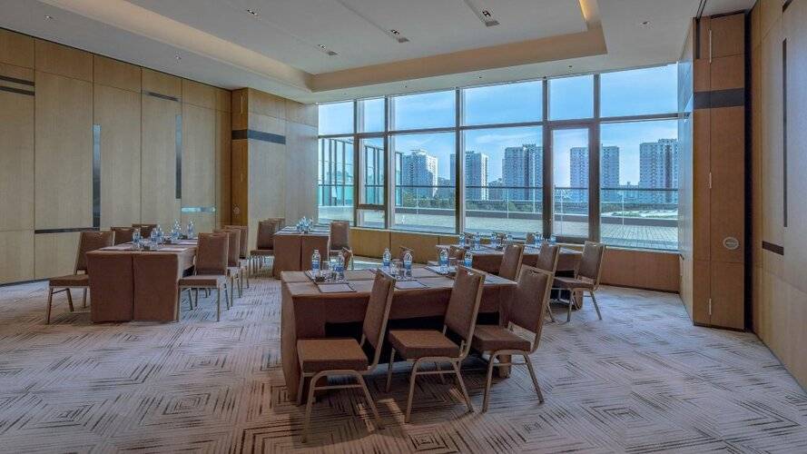 Hualuxe Beijing Xinan, An Ihg Hotel