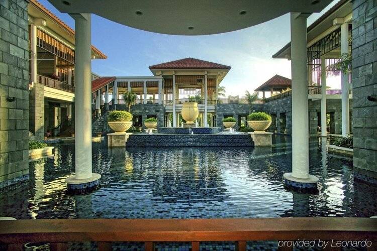Banyan Tree Sanya