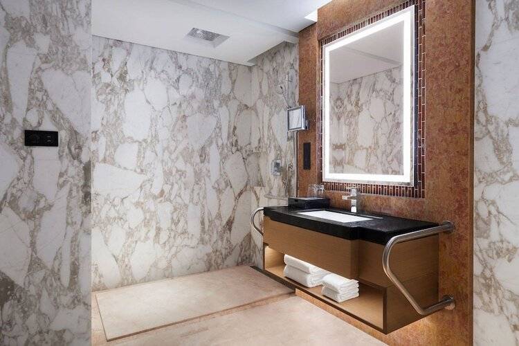 Sheraton Beijing Lize Hotel