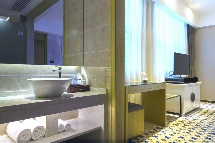 Paco Business Hotel Tiyuxilu Metrobranch