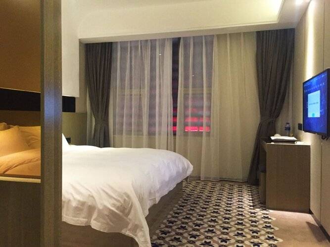 Paco Business Hotel Tiyuxilu Metrobranch