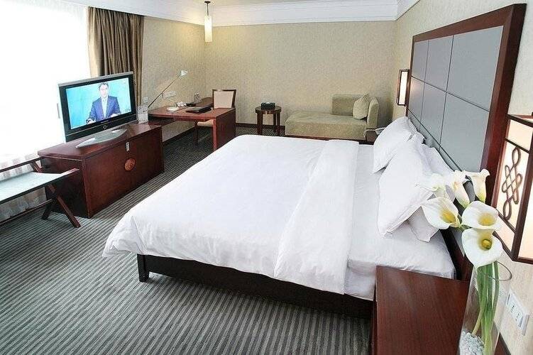 Paco Hotel Gangding Metro Guangzhou