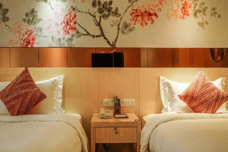 Paco Hotel Guangzhou Ouzhuang Metro Branch