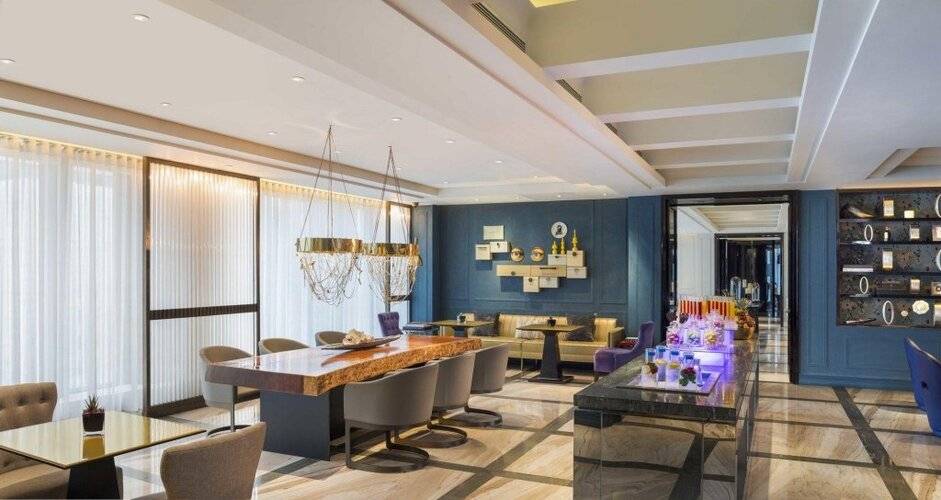 W Guangzhou