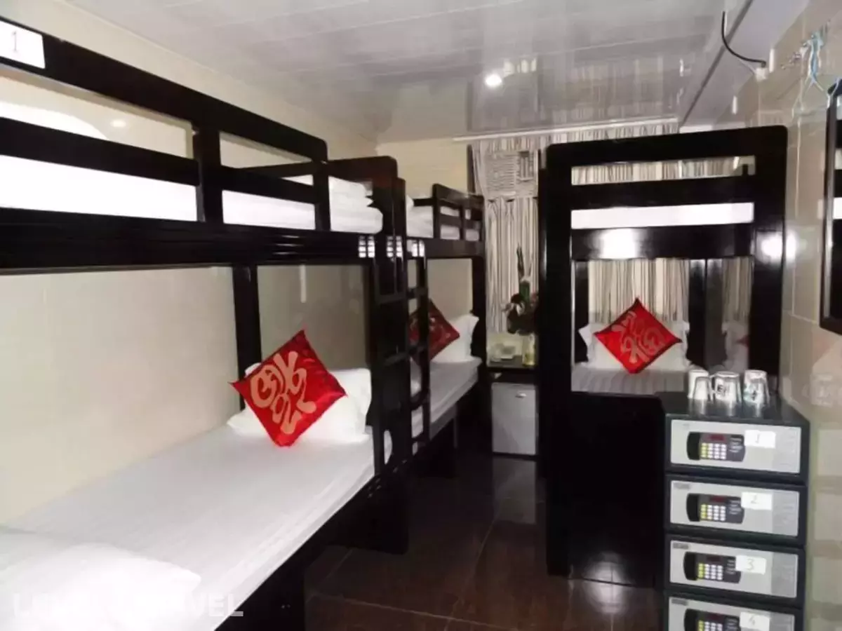Oriental Pearl Hostel