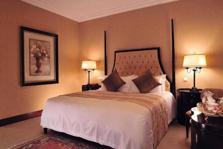 Broadway Mansions Hotel