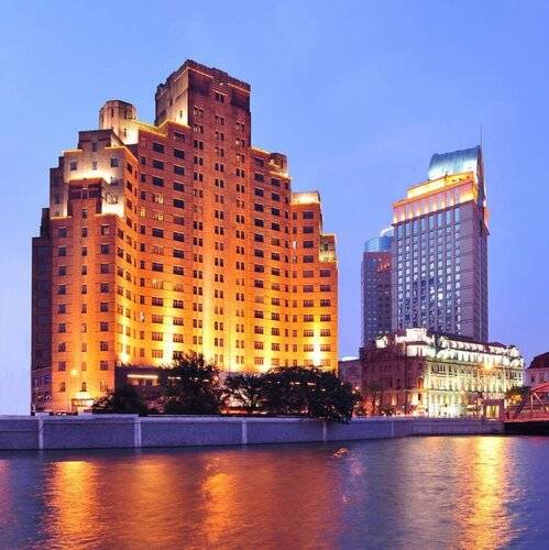 Broadway Mansions Hotel