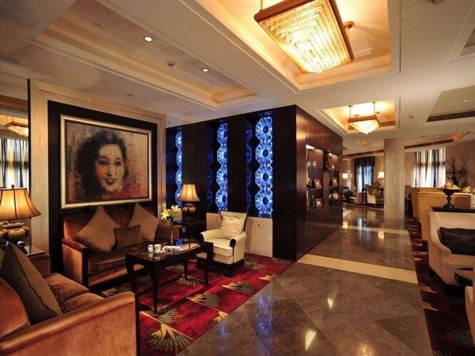 Broadway Mansions Hotel