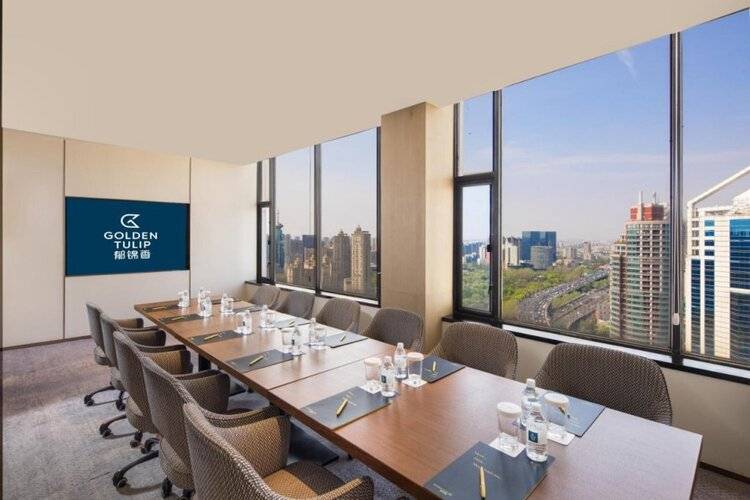 Golden Tulip Shanghai Rainbow