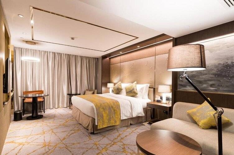 Golden Tulip Shanghai Rainbow