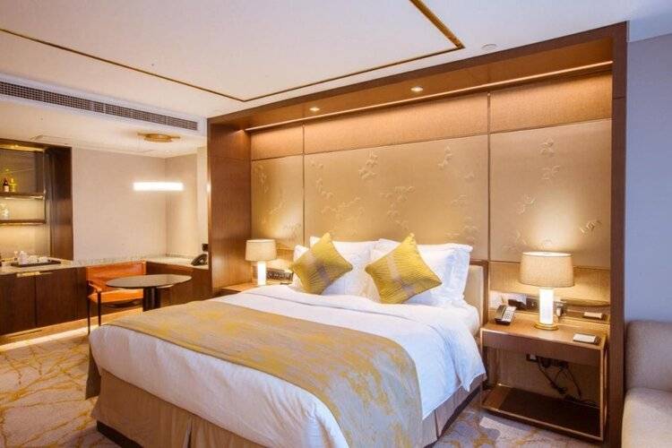 Golden Tulip Shanghai Rainbow