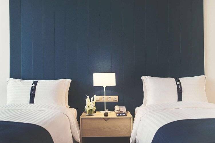 Holiday Inn Express Shanghai Songjiang Fangta, An Ihg Hotel