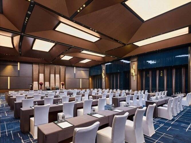 Intercontinental Shanghai Wonderland, An Ihg Hotel