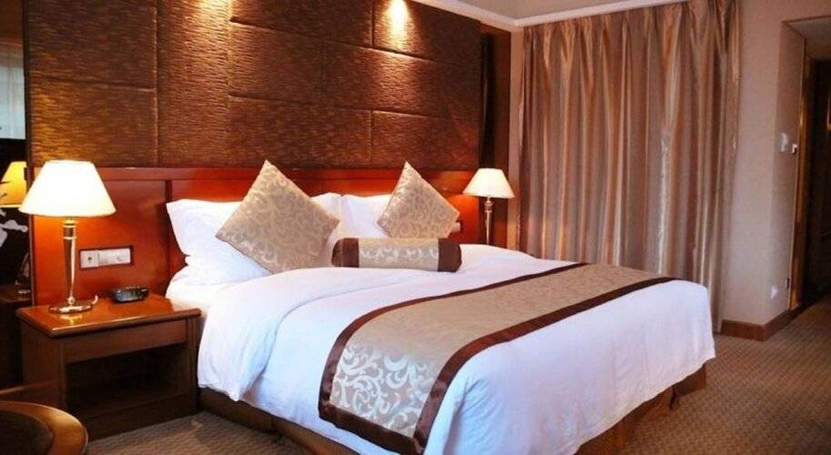 Luxemon Hotel（Pudong Shanghai）