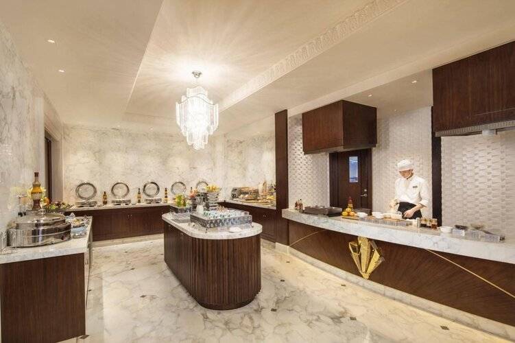 Metropolo Classiq Shanghai Bund Circle
