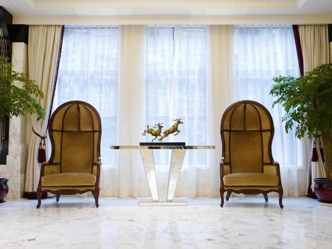 Metropolo Classiq Shanghai Bund Circle
