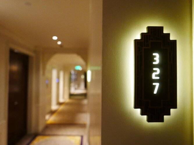 Metropolo Classiq Shanghai Bund Circle