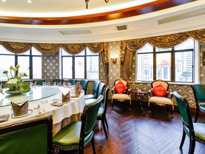 Seventh Heaven Hotel