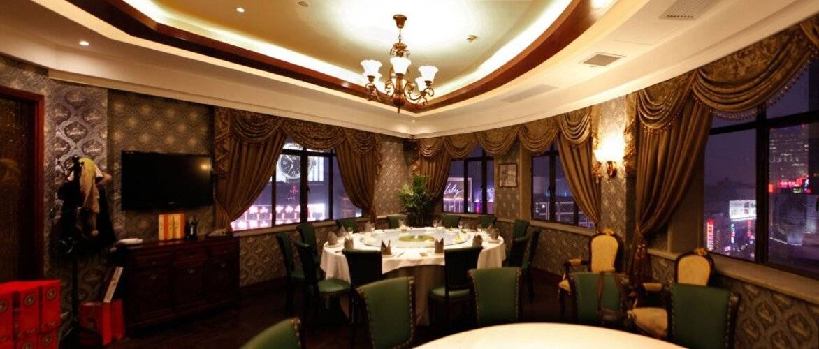 Seventh Heaven Hotel